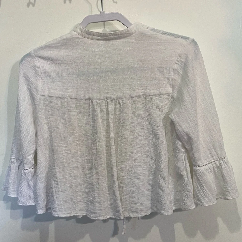 White crop top - Picture 3 of 5